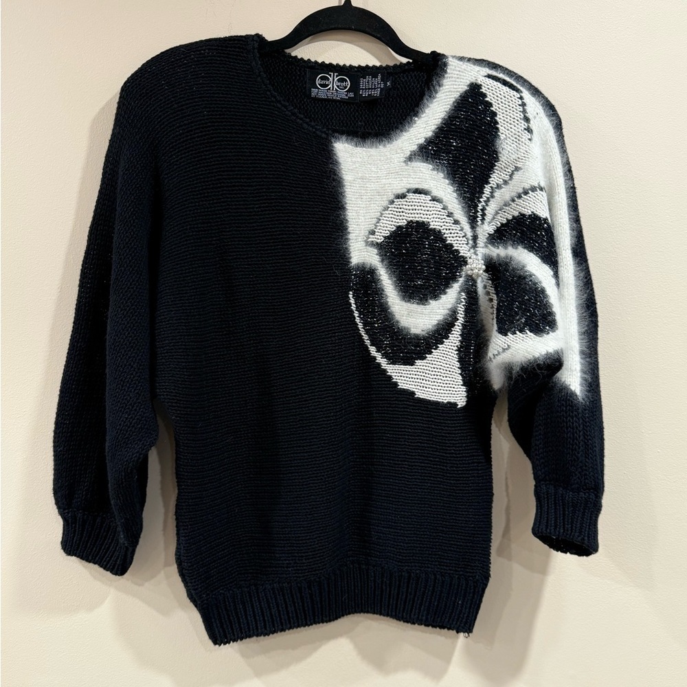 🔥David Brett Women’s Black and White Sweater Sz M EUC🔥